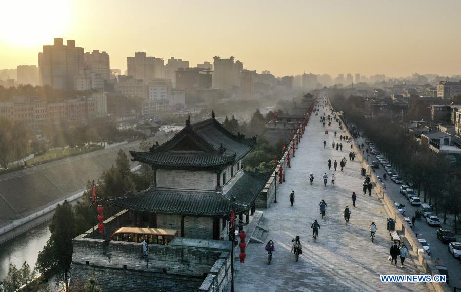 Shaanxi china. Шэньси Китай. Сиань Шэньси Китай. Провинция Шэньси, город Сиань. Информация Сиань Шэньси.