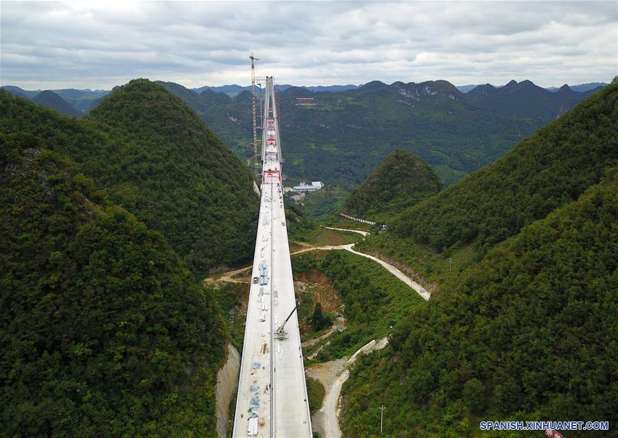 CHINA-GUIZHOU-PUENTE PINGTANG-CONSTRUCCION-CONCLUSION-SERIE