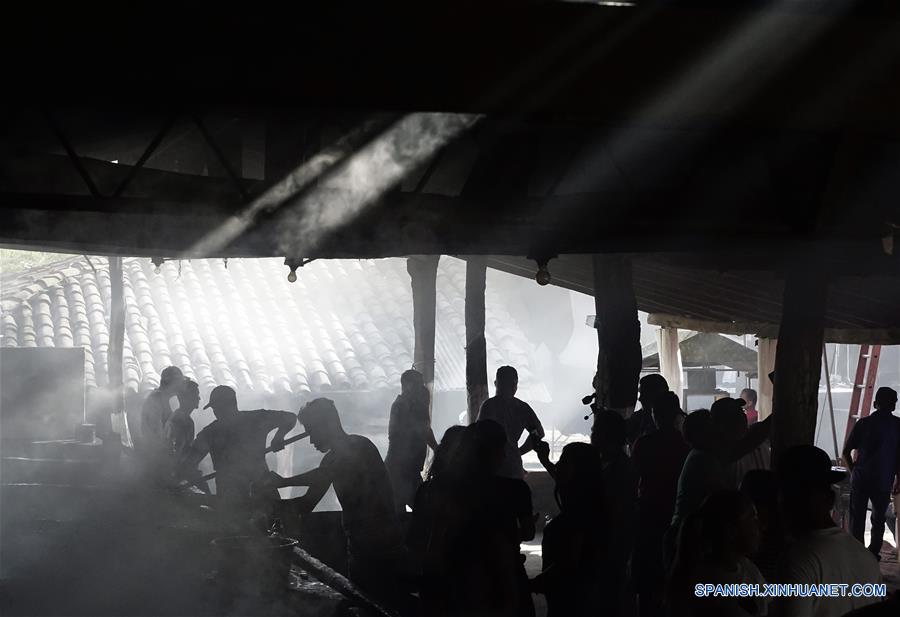 EL SALVADOR-SAN VICENTE-FERIA DE LA PANELA