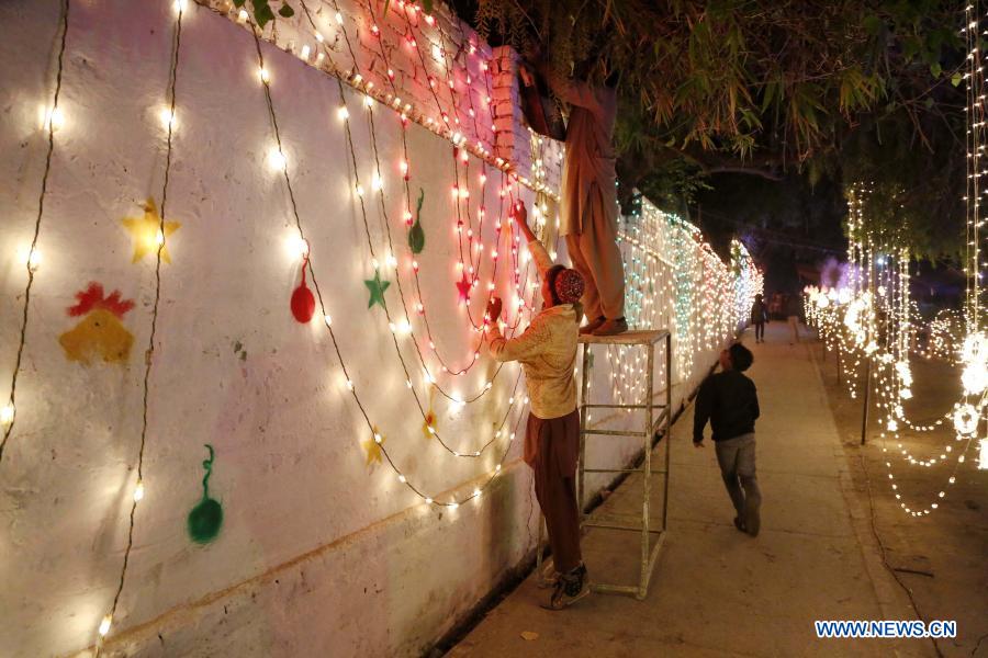 Nochebuena en Islamabad, Pakistán | Spanish.xinhuanet.com