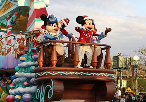 Desfile de Navidad en Disneylandia de Tokyo