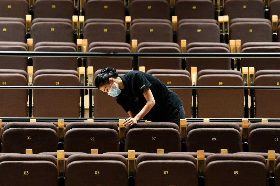 Gran Teatro de Tianjin comienza desinfección completa previo a su reapertura